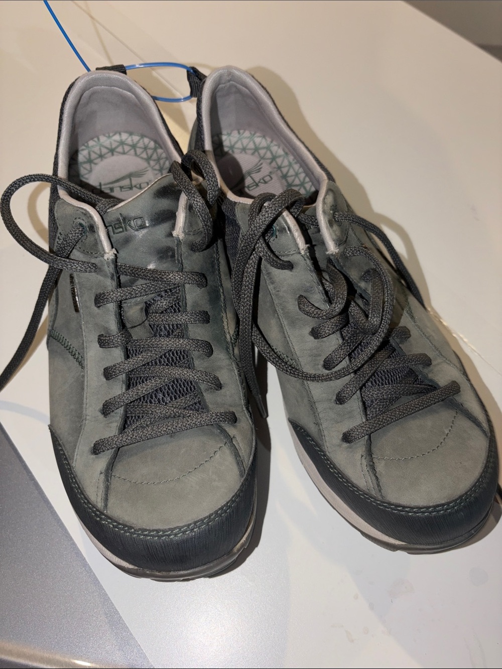 Dansko olive Leather Paisley Hiking Hiking Shoes size 40 worn once like new rare